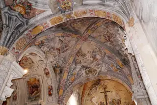Volta affrescata - Chiesa o Canonica Regolare di San Giulio a Bellinzago NovareseFrazione Badia di Dulzago