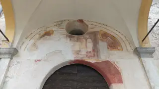 Affreschi del portico - Chiesa Vecchia di Santa Maria a Belgirate