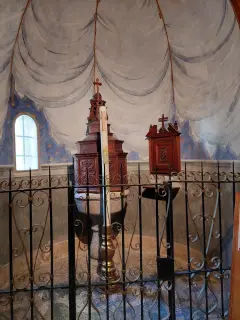Battistero nell'ex abside - Chiesa di San Vittore a StresaFrazione Isola dei Pescatori