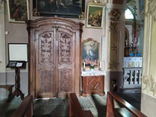 Interno dettaglio - Parrocchiale di San Giacomo a ValstronaFrazione Luzzogno