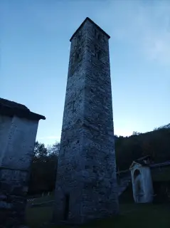 Campanile - Chiesa di San Filiberto a PellaFrazione Alzo