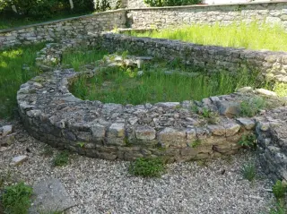 Scavi della chiesa antica - Chiesa di San Giovanni Battista a MergozzoFrazione Montorfano