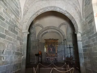 Interno - Chiesa di San Giovanni Battista a MergozzoFrazione Montorfano