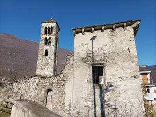Ruderi e campanile - Oratorio di San Maurizio a VilladossolaFrazione Piaggio