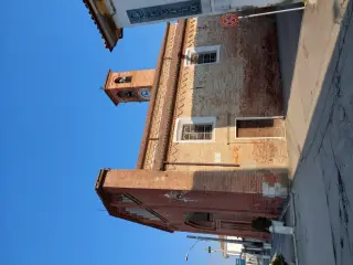 Fianco e campanile - Parrocchiale dell' Assunta a Borgoratto Alessandrino