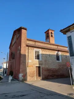 Fianco e campanile - Parrocchiale dell' Assunta a Borgoratto Alessandrino