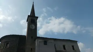 Fianco e campanile - Chiesa di San Bartolomeo a Scopa