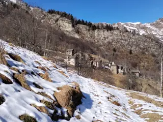Vista - Chiesa di San Lorenzo a BoccioletoFrazione Alpe Seccio