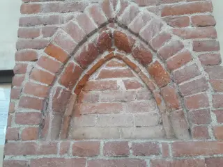 Facciata - Particolare - Chiesa di Santa Caterina a Vigone