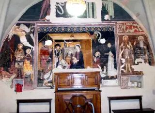 Presbiterio, parete di fondo - Cappella di Santa Maria Assunta o della Stella a MacelloFrazione Stella