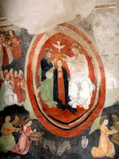 Fondo lato destro - cella base campanile, Madonna in mandorla, particolare - Parrocchiale di Santo Stefano a Villafranca Piemonte