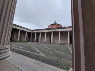 Esterno - Battistero del Duomo a Novara