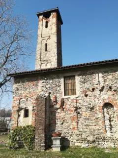 Esterno - Oratorio o Chiesa di San Martino di Breclema a Romagnano Sesia
