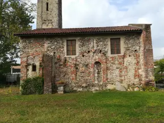 Fianco sinistro - Oratorio o Chiesa di San Martino di Breclema a Romagnano Sesia
