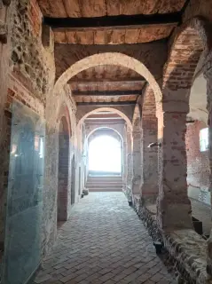 Interno - Cantina dei Santi a Romagnano Sesia