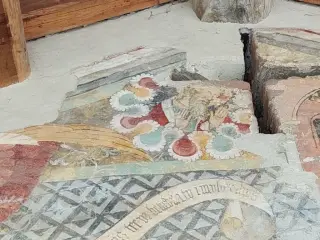 Annunciazione, dettaglio - Cappella di San Bernardo e Mauro a Valgrana