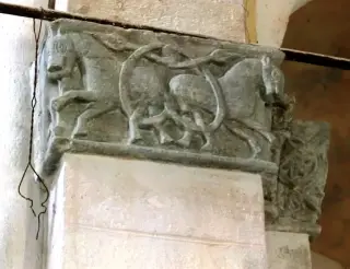 Capitello - Chiesa di San Costanzo al Monte a Villar San Costanzo