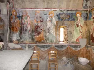 Abside maggiore, lato sinistro, Apostoli - Chiesa di San Pietro o San Peyre a Stroppo