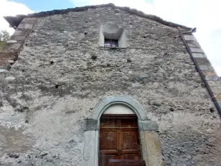 Facciata principale - Chiesa di Santa Maria Assunta a SampeyreFrazione Villar