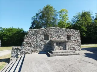 Resti - Resti della Chiesa di Santa Maria a Borgo d'AleFrazione Meoglio