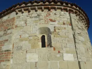 Monofora - Chiesa di Santa Maria di Cornareto a Castelnuovo Don Bosco