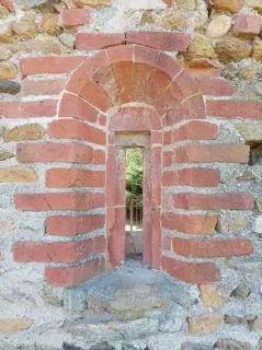 Monofora - Cappella di San Giovanni a Caselette