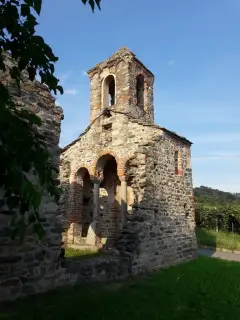 Fianco destro - Resti della Chiesa del Gesion o Gesiun a Piverone