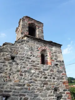 Fianco destro - Resti della Chiesa del Gesion o Gesiun a Piverone