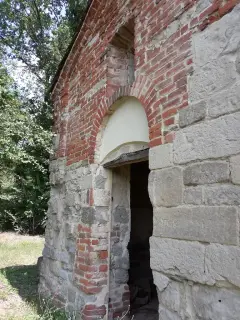 Facciata - Chiesa di San Bartolomeo a Camerano Casasco