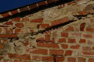 Fregio a dente di sega - Pieve di Sant'Andrea a Cerreto d'AstiFrazione Casaglio