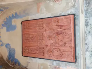 Formella in cotto - Chiesa di Santa Maria de Flesco o Madonna delle Ciappellette a Rocchetta Tanaro