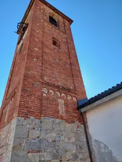 Campanile - Chiesa di San Pietro a San Damiano d'AstiFrazione San Pietro Cussaneo