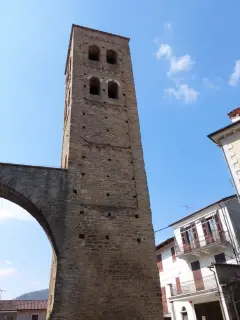 Campanile - Torre Campanaria di Santa Giulia a Monastero Bormida