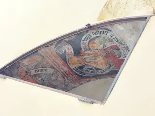 Affreschi esterni - Parrocchiale di San Giacomo a Luserna San GiovanniFrazione Luserna Alta