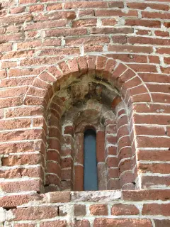 Monofora - Cappella o Chiesa della Santissima Trinità a Scarnafigi