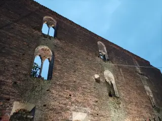 Bifore gotiche - Resti del Convento degli Agostiniani a Buronzo