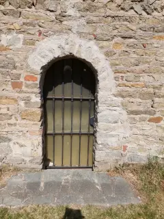 Porta laterale - Cappella di San Valeriano (1) a Borgone Susa