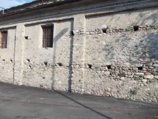 Lato nord - Ex Chiesa dei Santi Pietro e Paolo a Caraglio