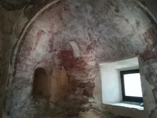 Abside laterale - Chiesa di San Pietro a Carpignano Sesia