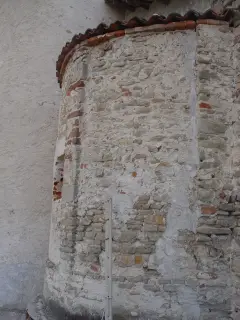 Abside sinistra - Chiesa di San Pietro a CarrùFrazione San Pietro