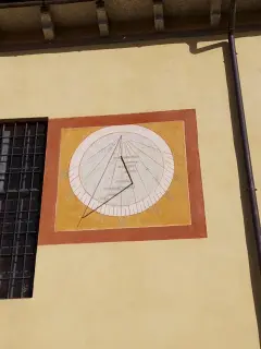 Orologio solare - Parrocchiale di San Giorgio a Casale Corte Cerro