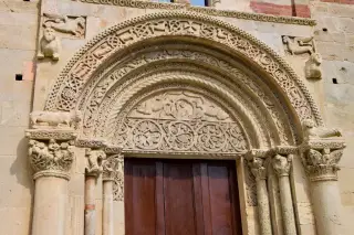 Lunetta Portale - Chiesa di Santa Fede a Cavagnolo