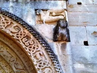 Lunetta portale - Chiesa di Santa Fede a Cavagnolo