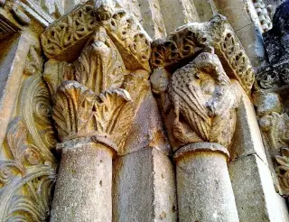 Capitelli - Chiesa di Santa Fede a Cavagnolo