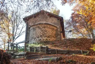 Abside - Oratorio di San Jacu Pitu a Cellio con BreiaFrazione Bosco