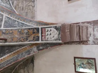 Stemma dei Piossasco - Cappella dei Cavalieri di Malta o San Giovanni a CavallermaggioreFrazione Motta San Giovanni