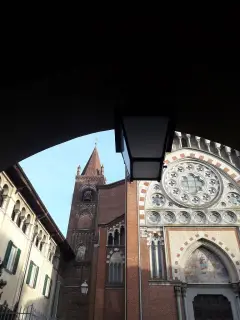 Campanile e facciata - Chiesa di Santa Maria della Pieve a Cavallermaggiore