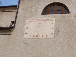 Orologio solare - Parrocchiale dei Santi Pietro e Paolo a Ciconio