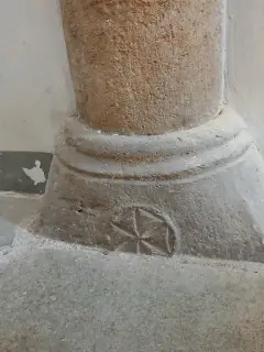 Base colonna - Santuario di San Chiaffredo a Crissolo