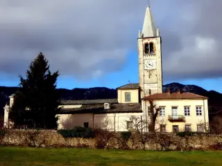 Vista - Chiesa di Santa Maria del Pino a Coazze